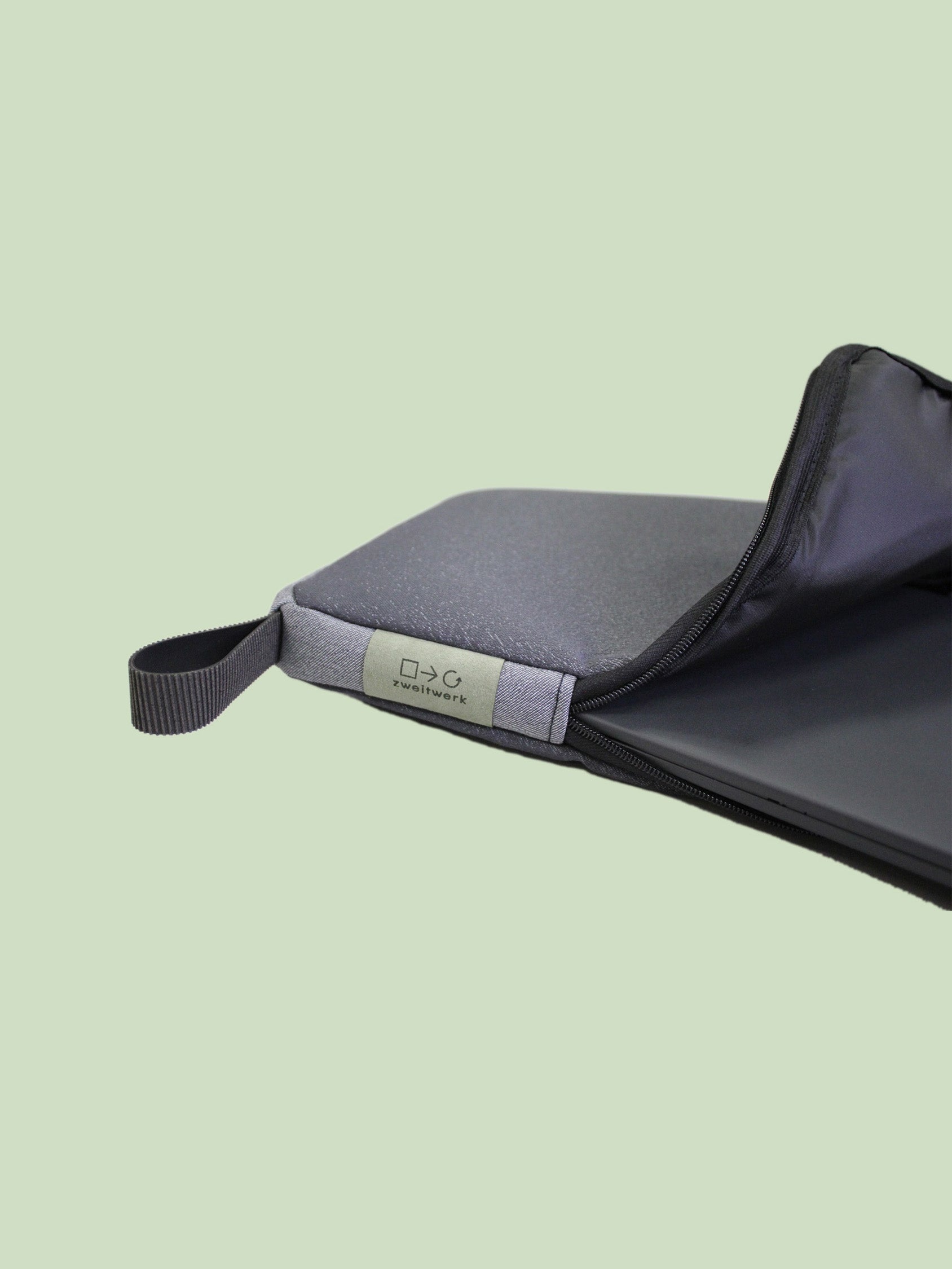 Laptop Sleeve | zw.13