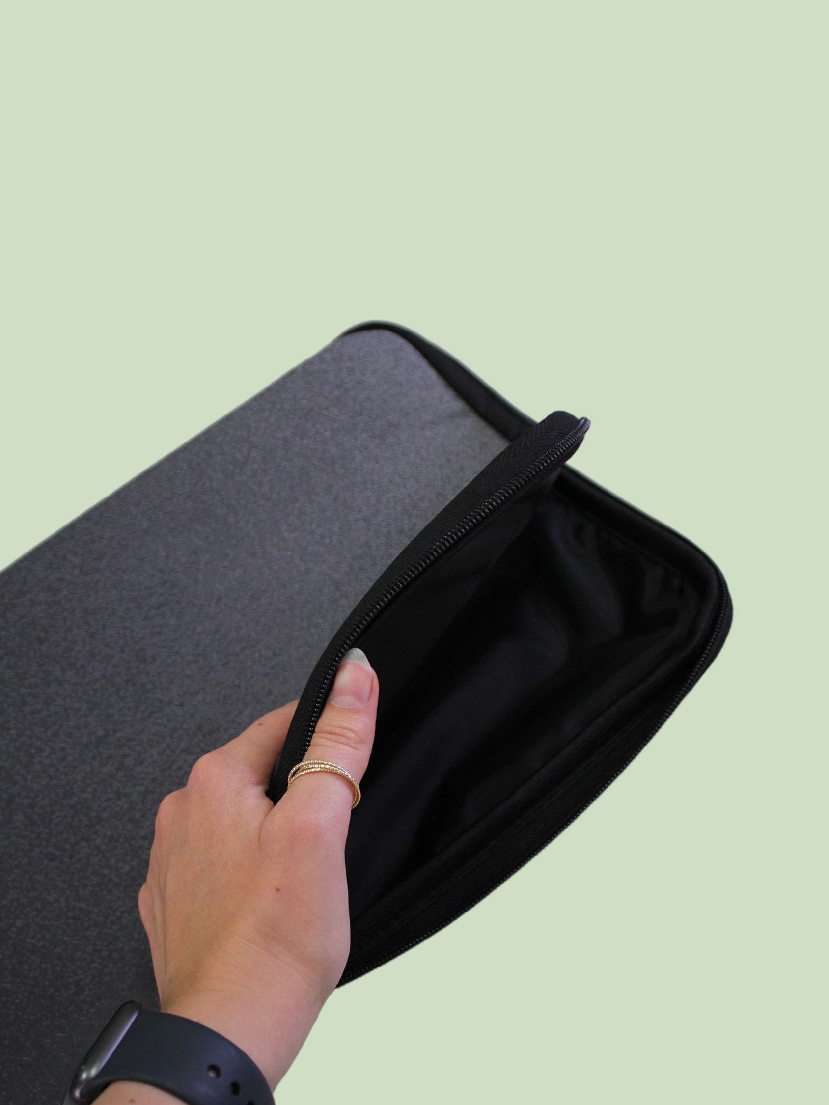 Laptop Sleeve | zw.13